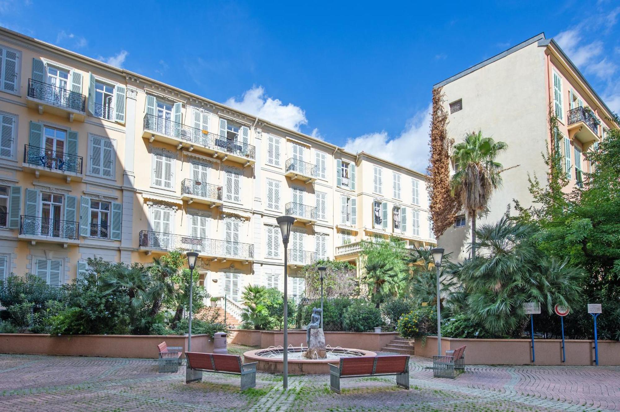 "Aux Rivages Du Parc" Plein Centre, Calme, Plage Menton Exteriör bild